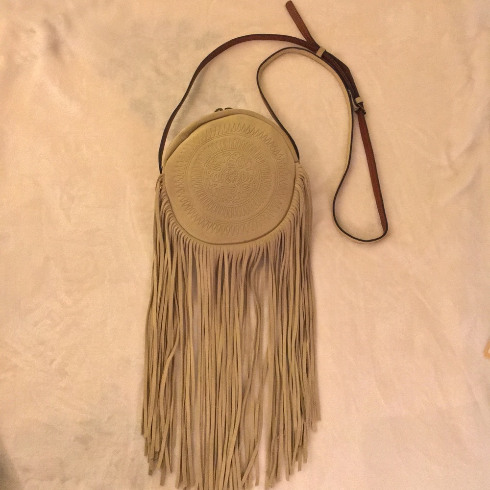 P37303 crossbody purse